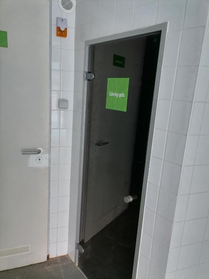 Kapitany Apartman Apartment ชิโอฟก ภายนอก รูปภาพ